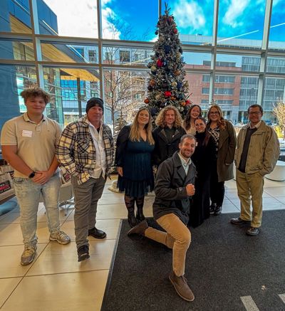 Post content from social feed Meet the h 1765990917