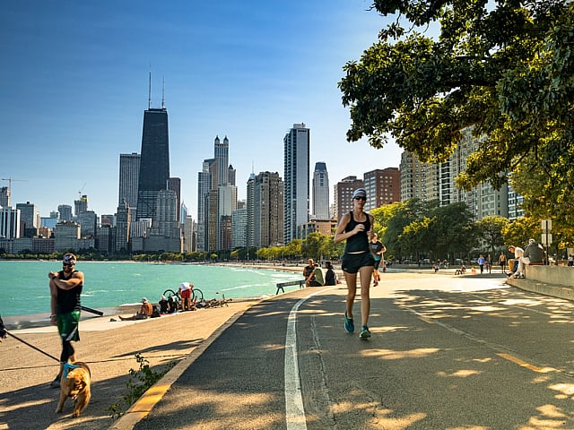 lake michigan running trail