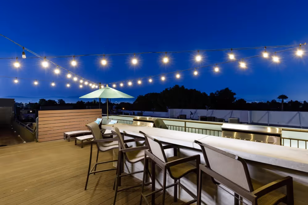 outdoor lounge