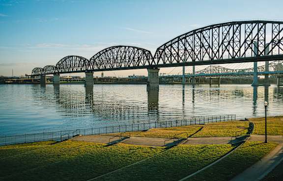 Big Four Bridge at Shepherd Springs Apartments, Louisville
