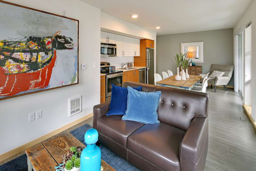 lots of natural light in apartment