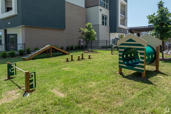 The Duvall community photo 02