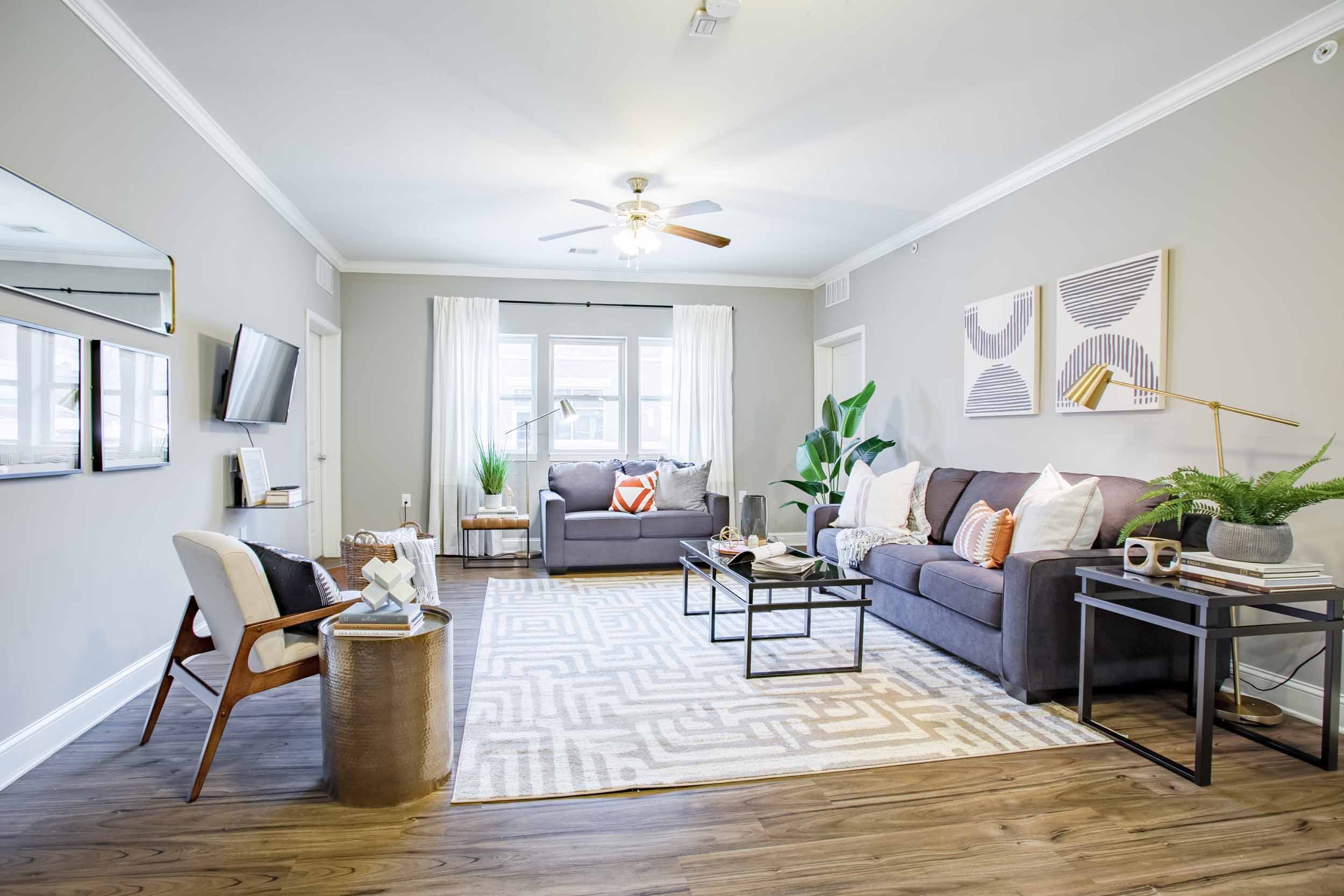 Midtown at WKU | Apartments in Bowling Green, KY | Living Room