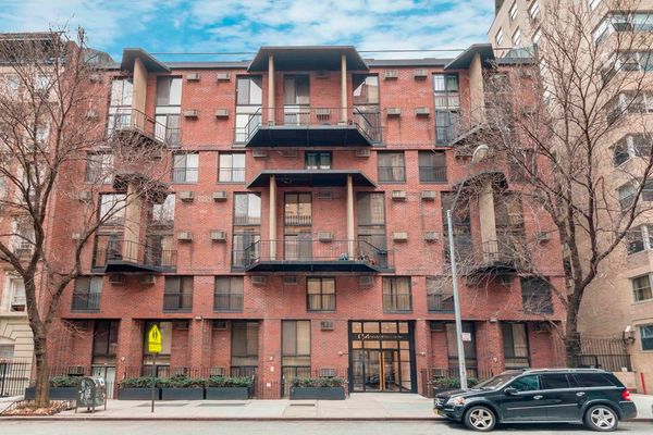 Gramercy Row
