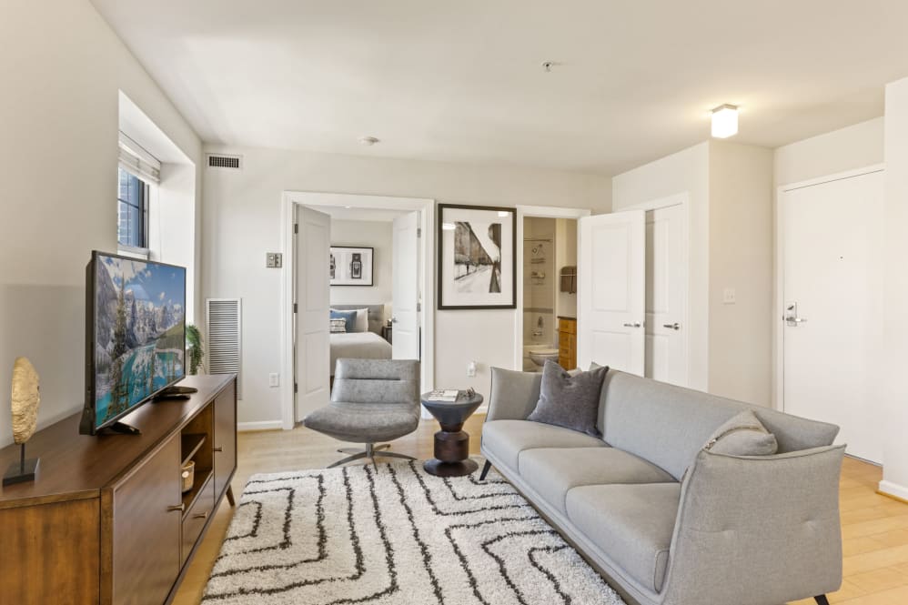 1630 R Street photo