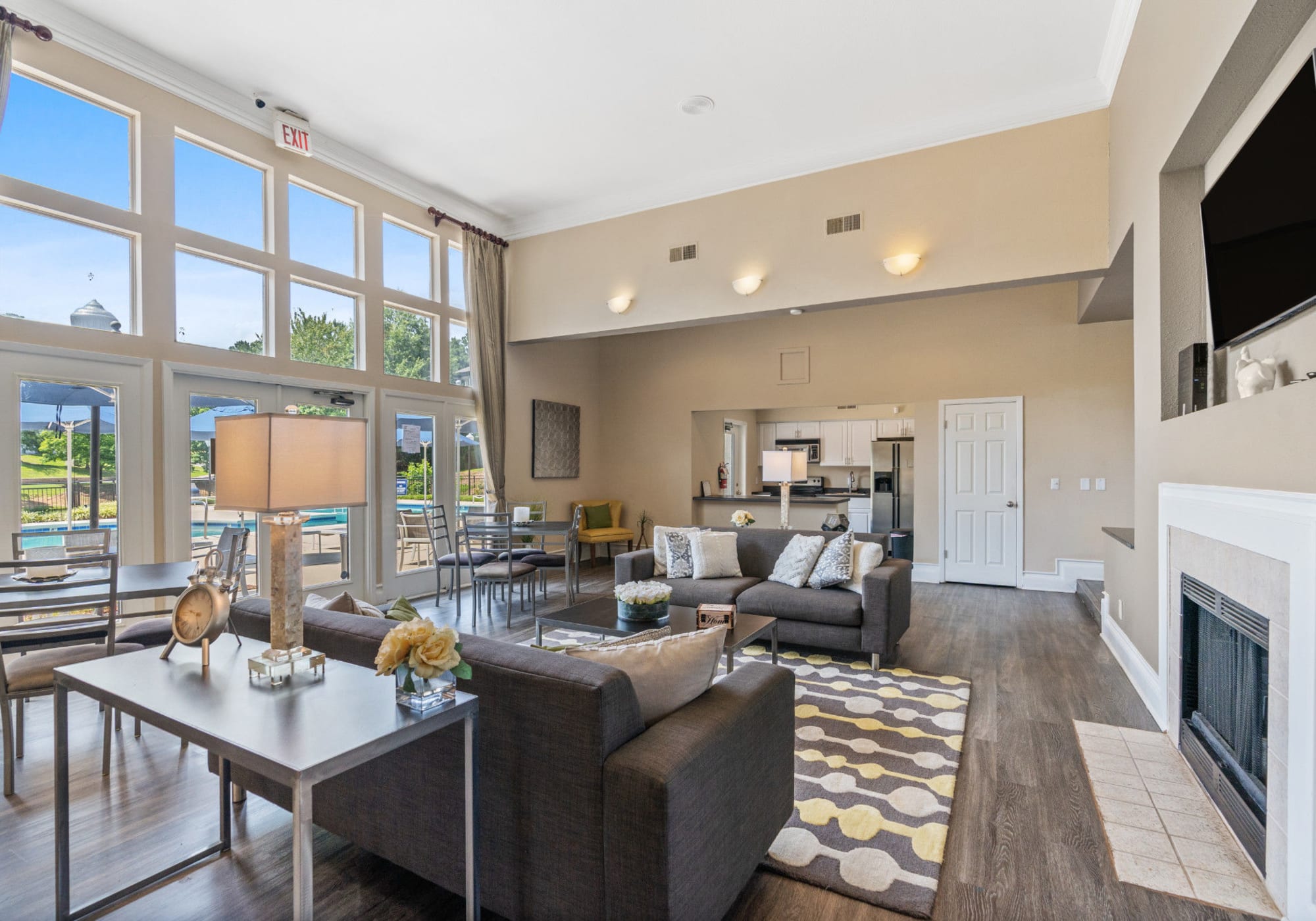 Apartments at Mission University Pines in Durham, North Carolina
