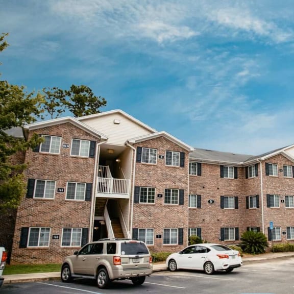 Abbey Lake Apartments