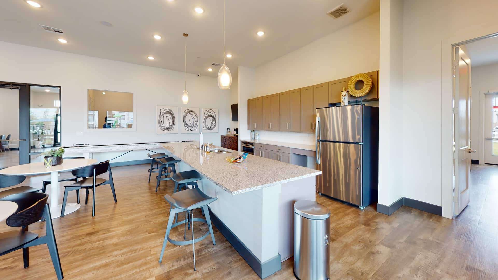The-Hollows-Clubhouse-Kitchen
